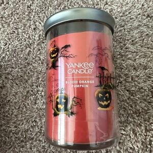 Blood orange pumpkin Yankee candle Halloween